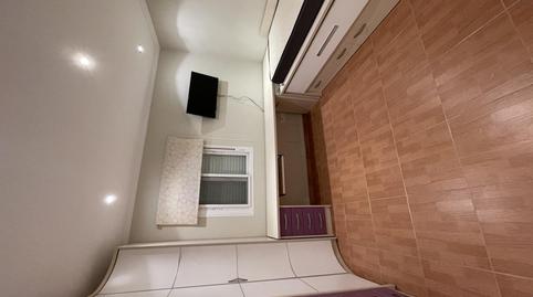 Foto 4 de Piso de alquiler en Calle Canarias, 4