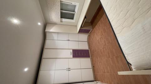 Foto 5 de Piso de alquiler en Calle Canarias, 4