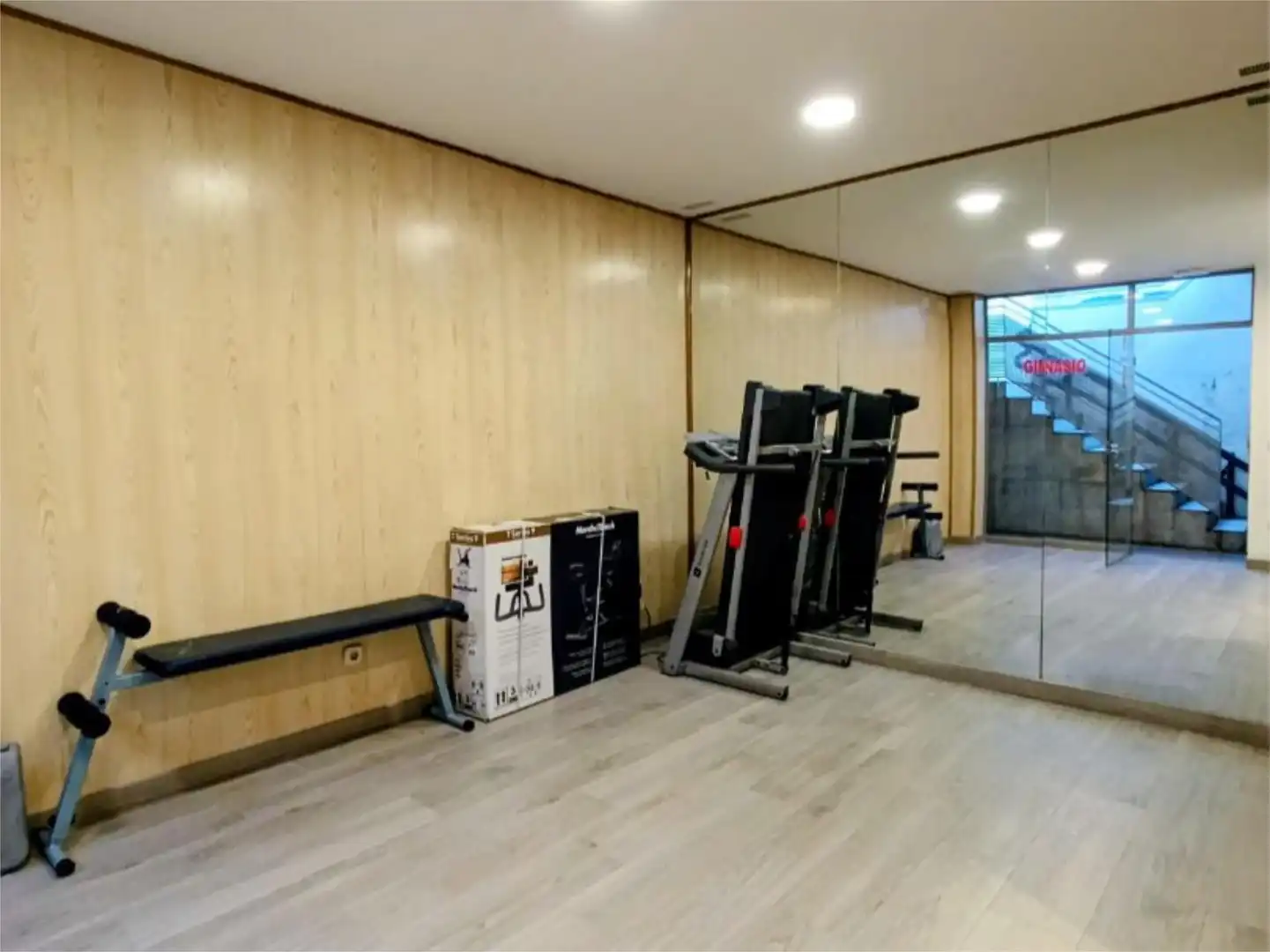 Piso en venta en Paseo de los Cerezos, 17, Hispanoamérica - Bernabéu Piso en venta en Madrid con Aire acondicionado, Calefacción y Jardín privado