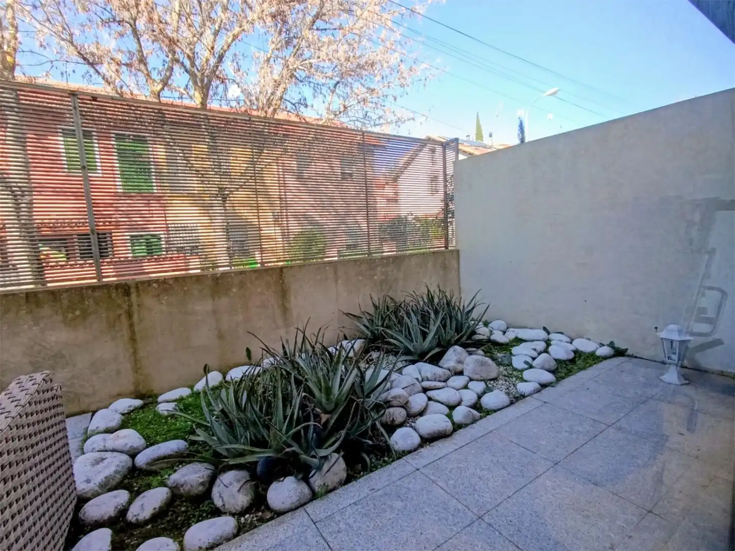Piso en venta en Paseo de los Cerezos, 17, Hispanoamérica - Bernabéu Jardín de Piso en venta en Madrid con Aire acondicionado, Calefacción y Jardín privado