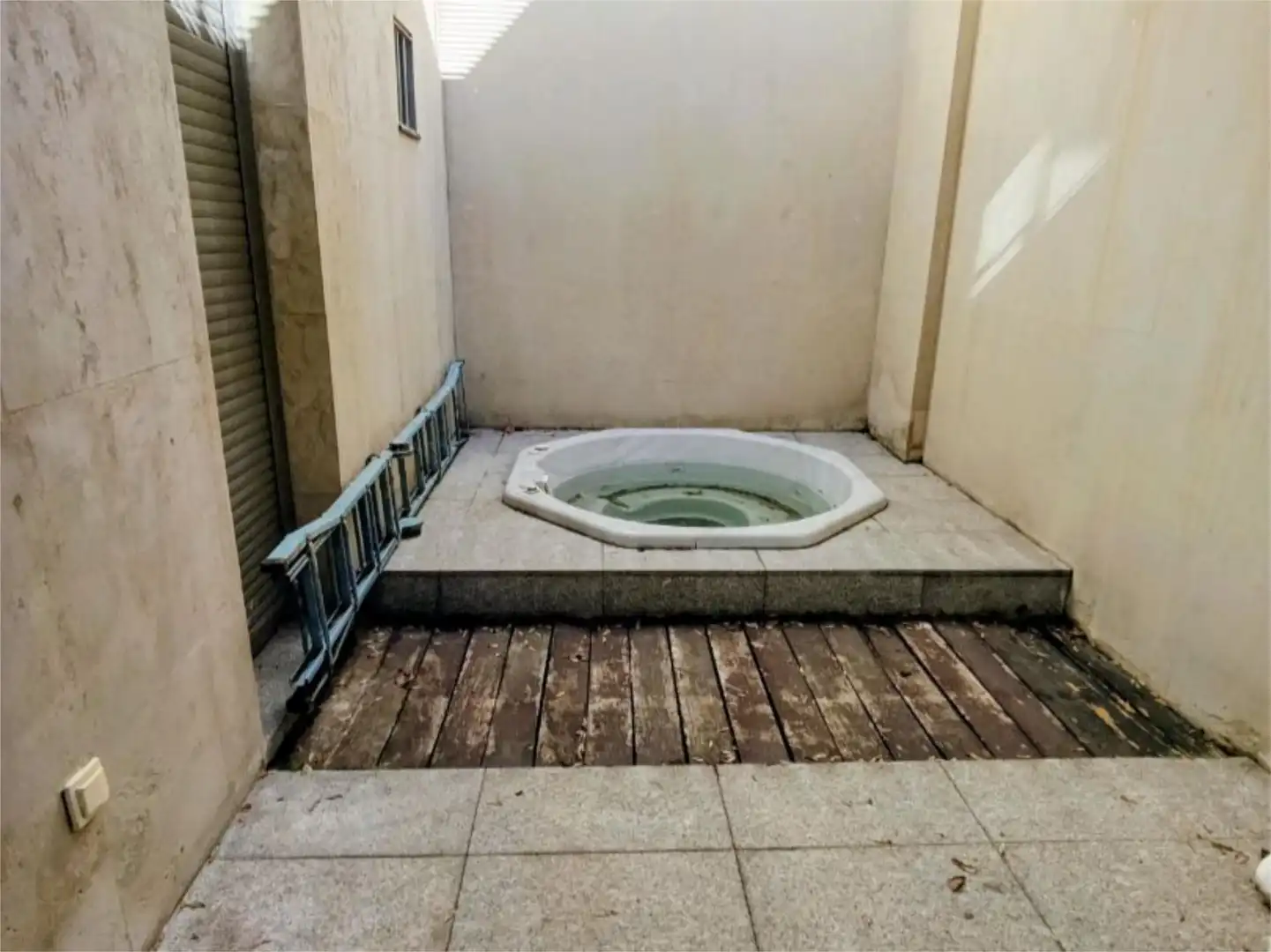 Piso en venta en Paseo de los Cerezos, 17, Hispanoamérica - Bernabéu Piscina de Piso en venta en Madrid con Aire acondicionado, Calefacción y Jardín privado