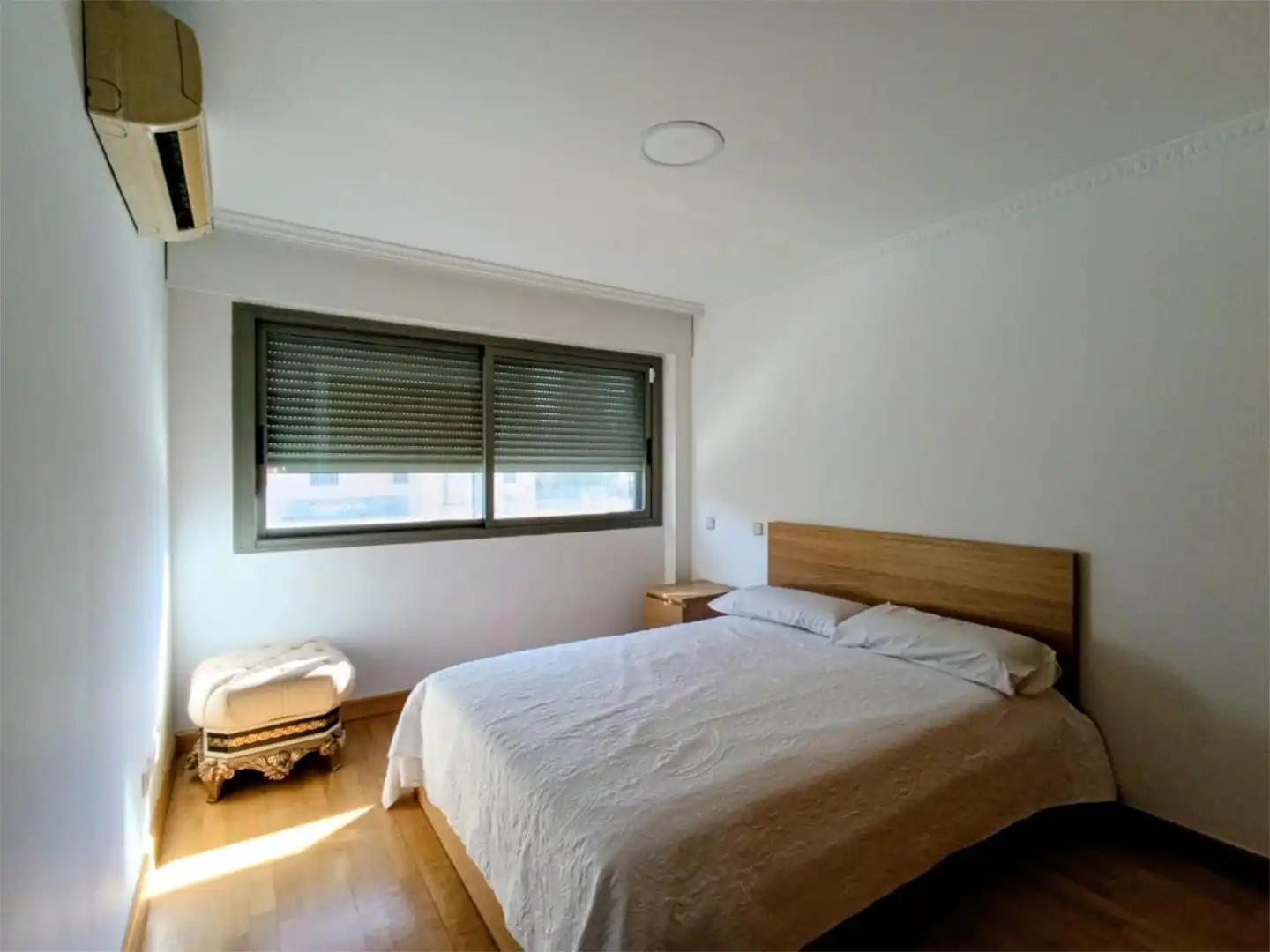 Piso en venta en Paseo de los Cerezos, 17, Hispanoamérica - Bernabéu Habitación de Piso en venta en Madrid con Aire acondicionado, Calefacción y Jardín privado