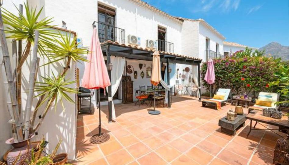 Casa adosada en venda a Los Naranjos, Marbella - imatge 1 Foto 1 de Casa adosada en venda a Los Naranjos, Marbella