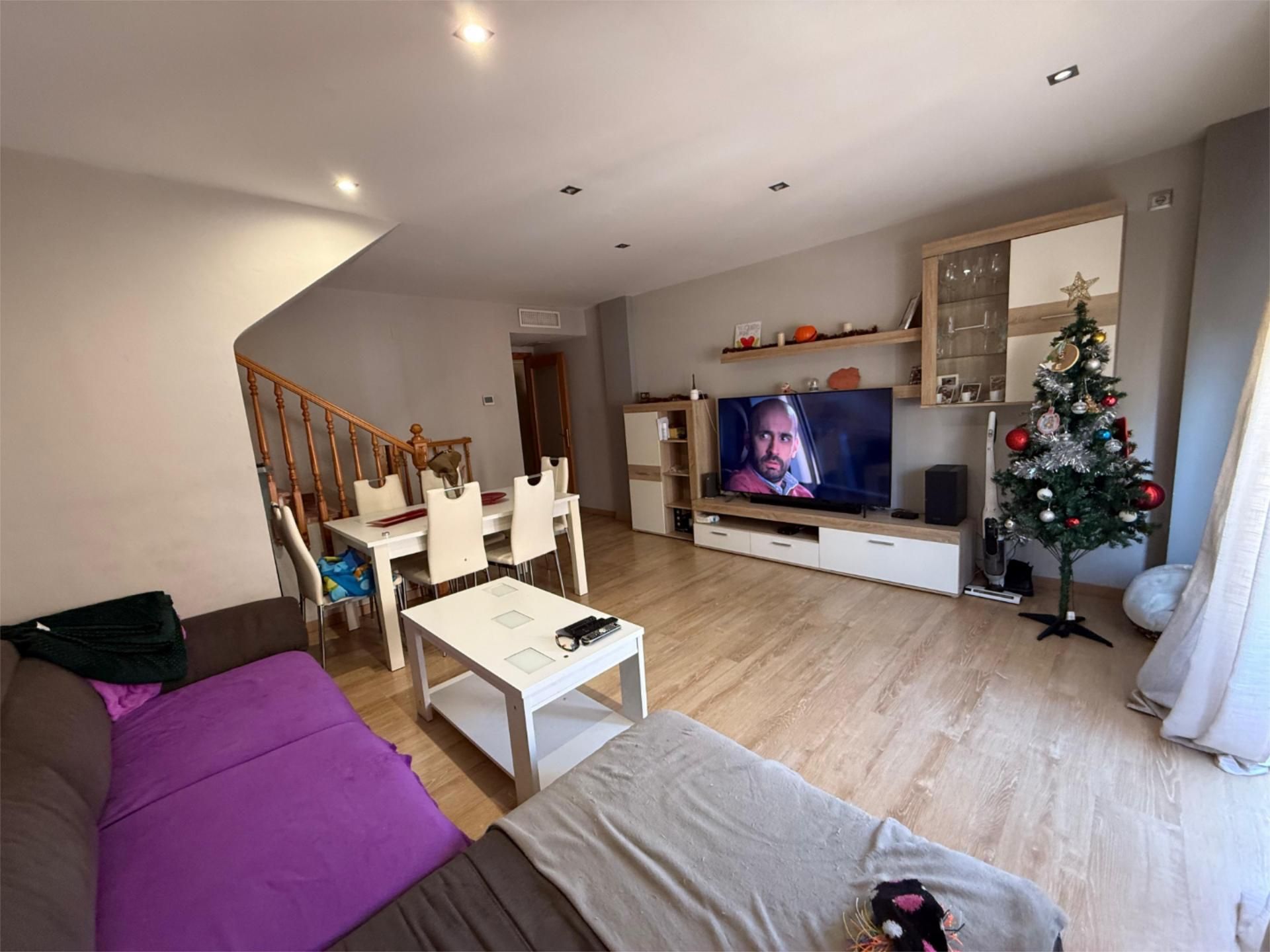 Sala d'estar de Pis en venda en San Vicente del Raspeig / Sant Vicent del Raspeig amb Traster, Moblat i Aparcament comunitari