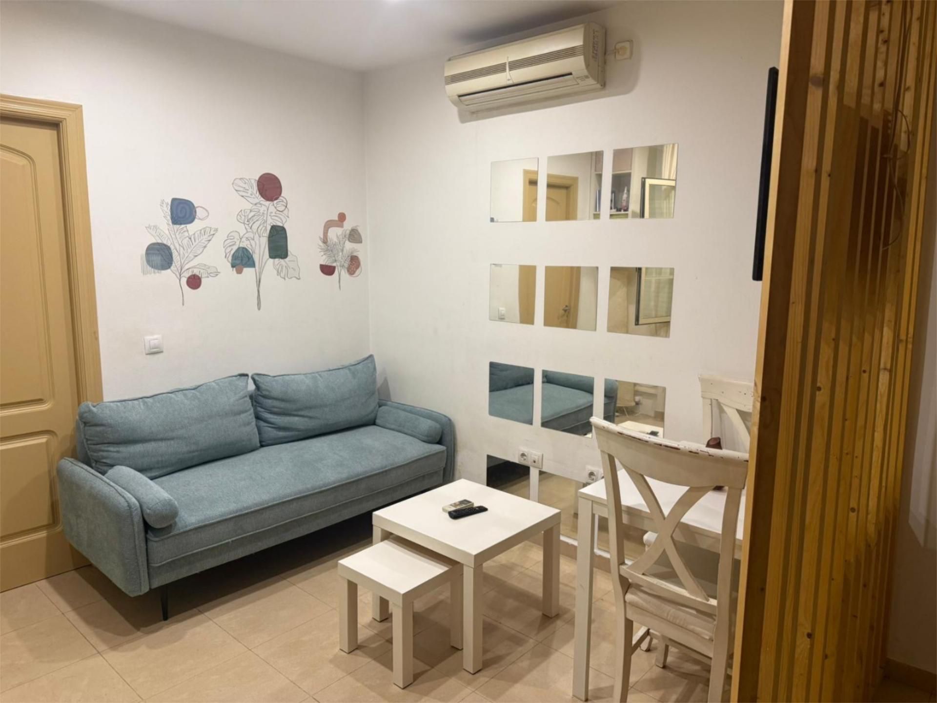 Sala de estar de Apartamento de alquiler en Calle Buen Aire, 3,  con Aire acondicionado