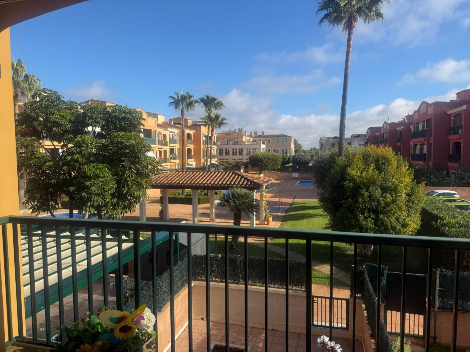 Piso en venta en Carrer de Sant Lluc, 8, Sa Torre Vista exterior de Piso en venta en Llucmajor con Aire acondicionado, Terraza y Piscina