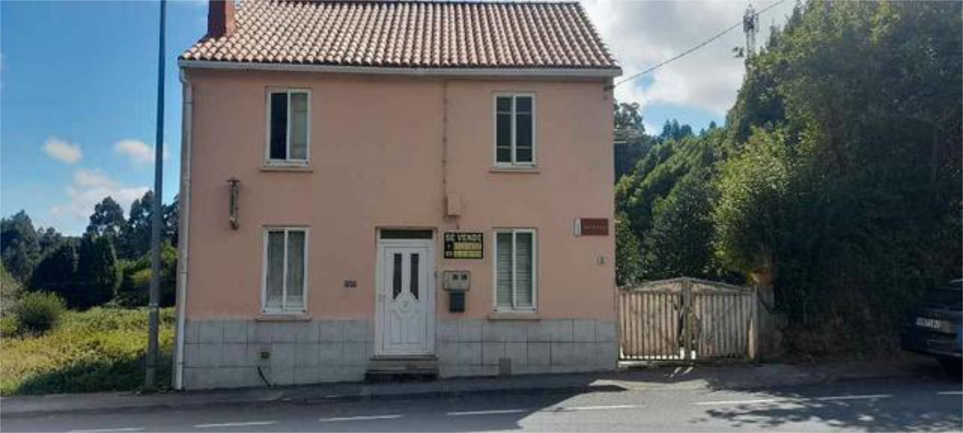 Vista exterior de Casa o xalet en venda en Cariño amb Jardí privat