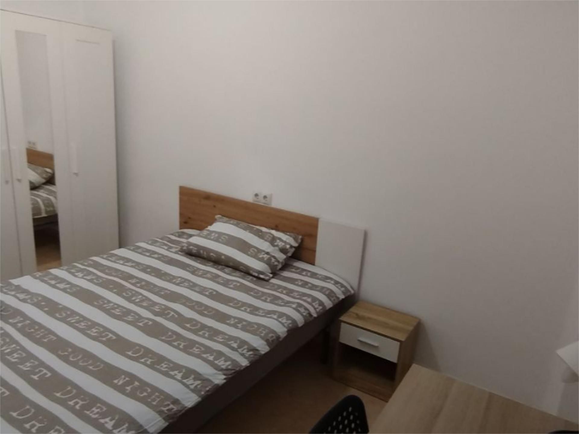 Pis per a compartir a El Raval, 61, Llombai Pis per a compartir a El Raval, 61, Llombai