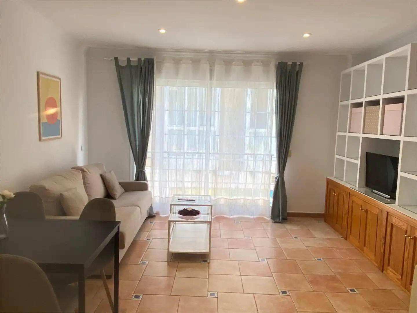 Sala de estar de Piso de alquiler en Fuengirola con Aire acondicionado y Balcón