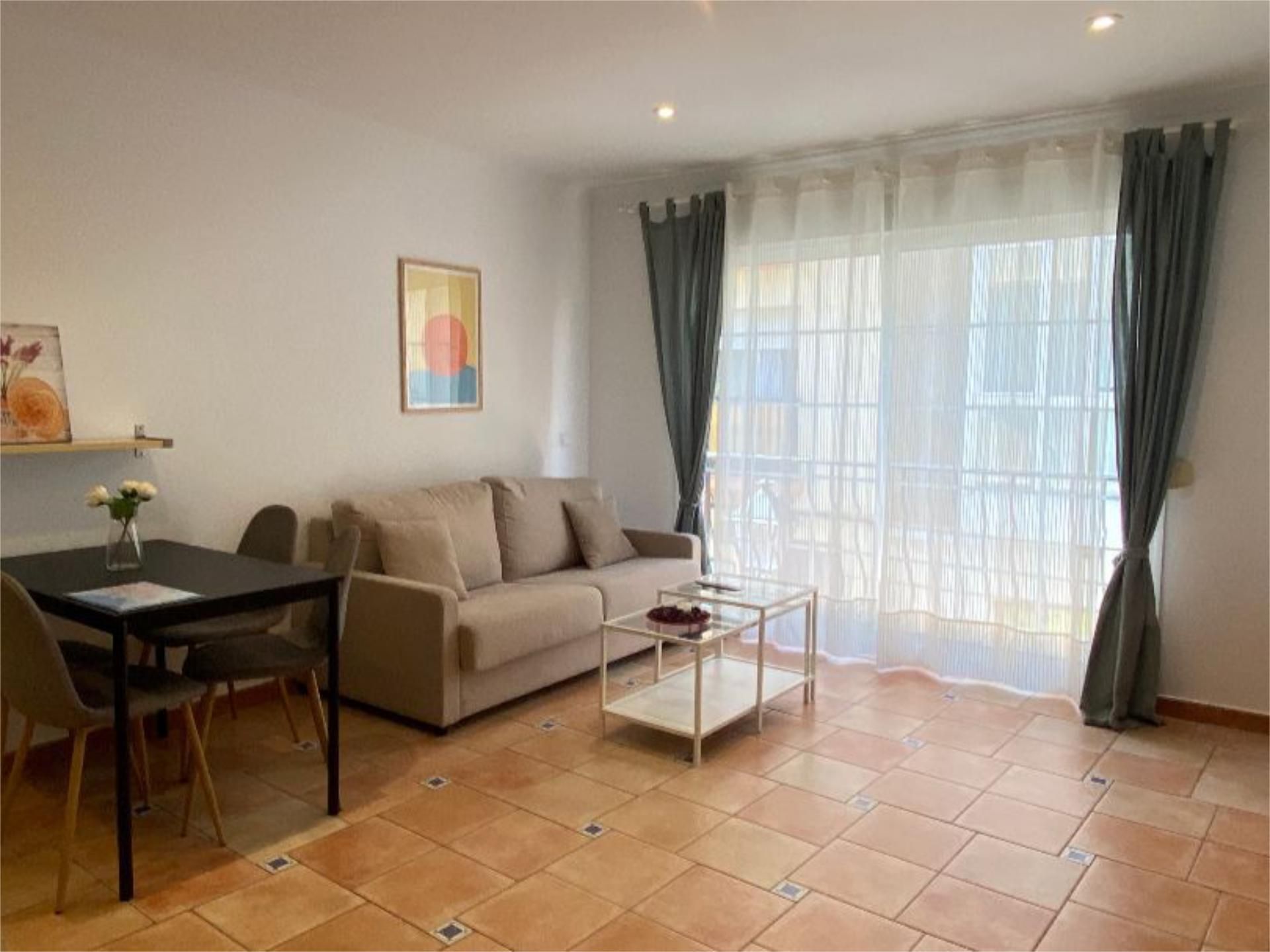 Living room of Flat to rent in Fuengirola  with Air Conditioner, Furnished and Balcony