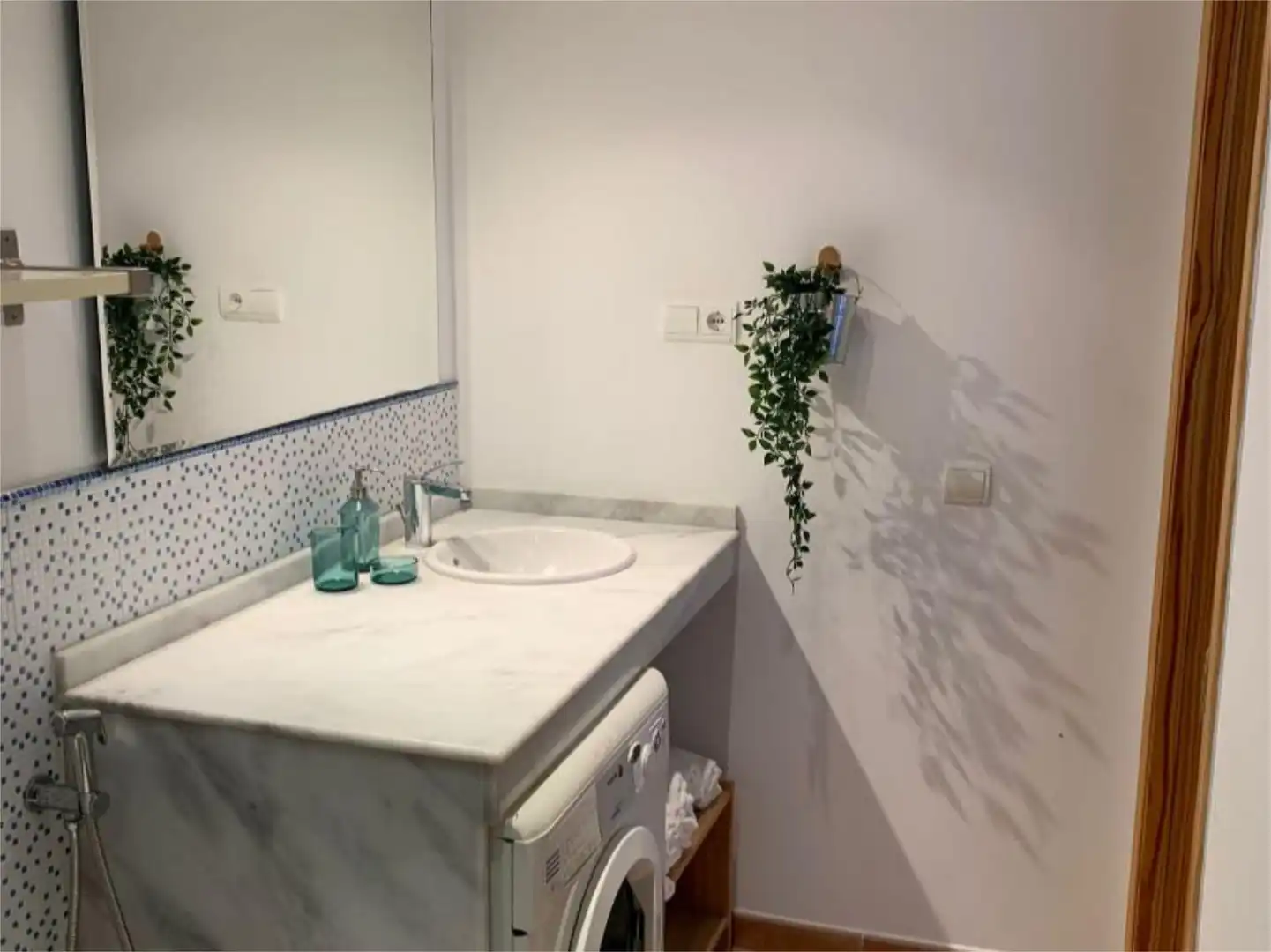 Baño de Piso de alquiler en Fuengirola con Aire acondicionado y Balcón