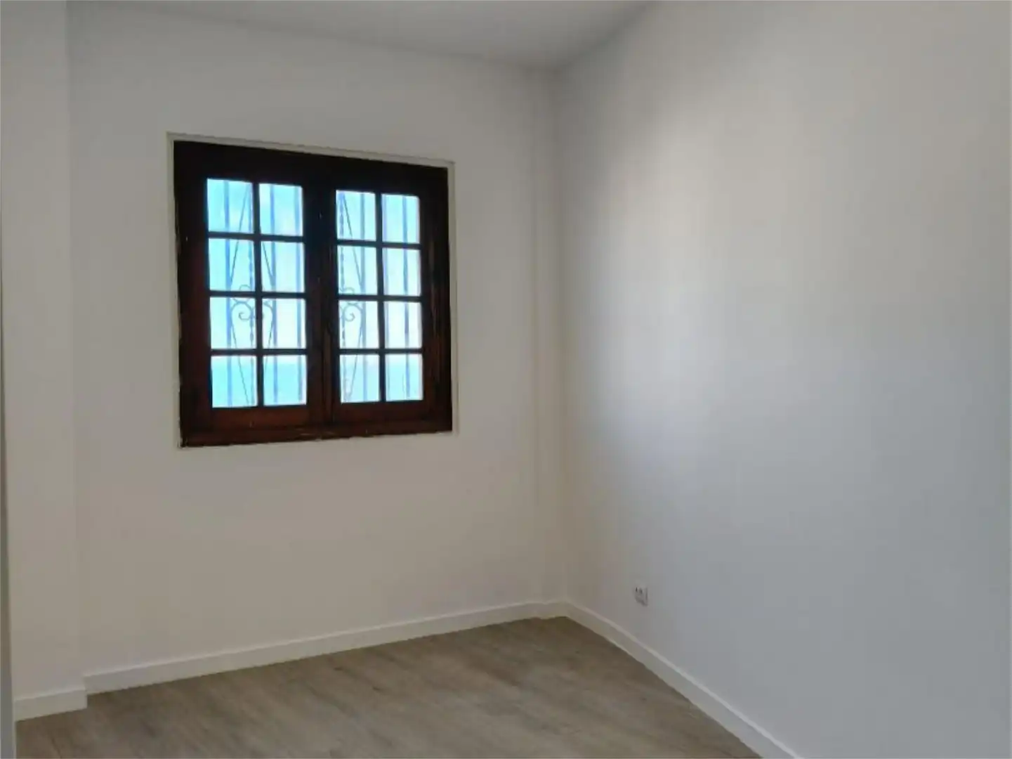 Piso en venta en Calle Teneguía, 1, Longuera - Toscal Habitación de Piso en venta en Los Realejos con Trastero