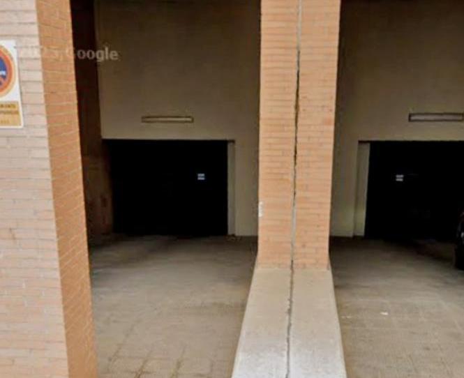 Garaje de alquiler en Avenida de la Ilustración, 12, Cuevas - Ilustración, Ciempozuelos - imagen 1 Foto 1 de Garaje de alquiler en Avenida de la Ilustración, 12, Cuevas - Ilustración, Ciempozuelos