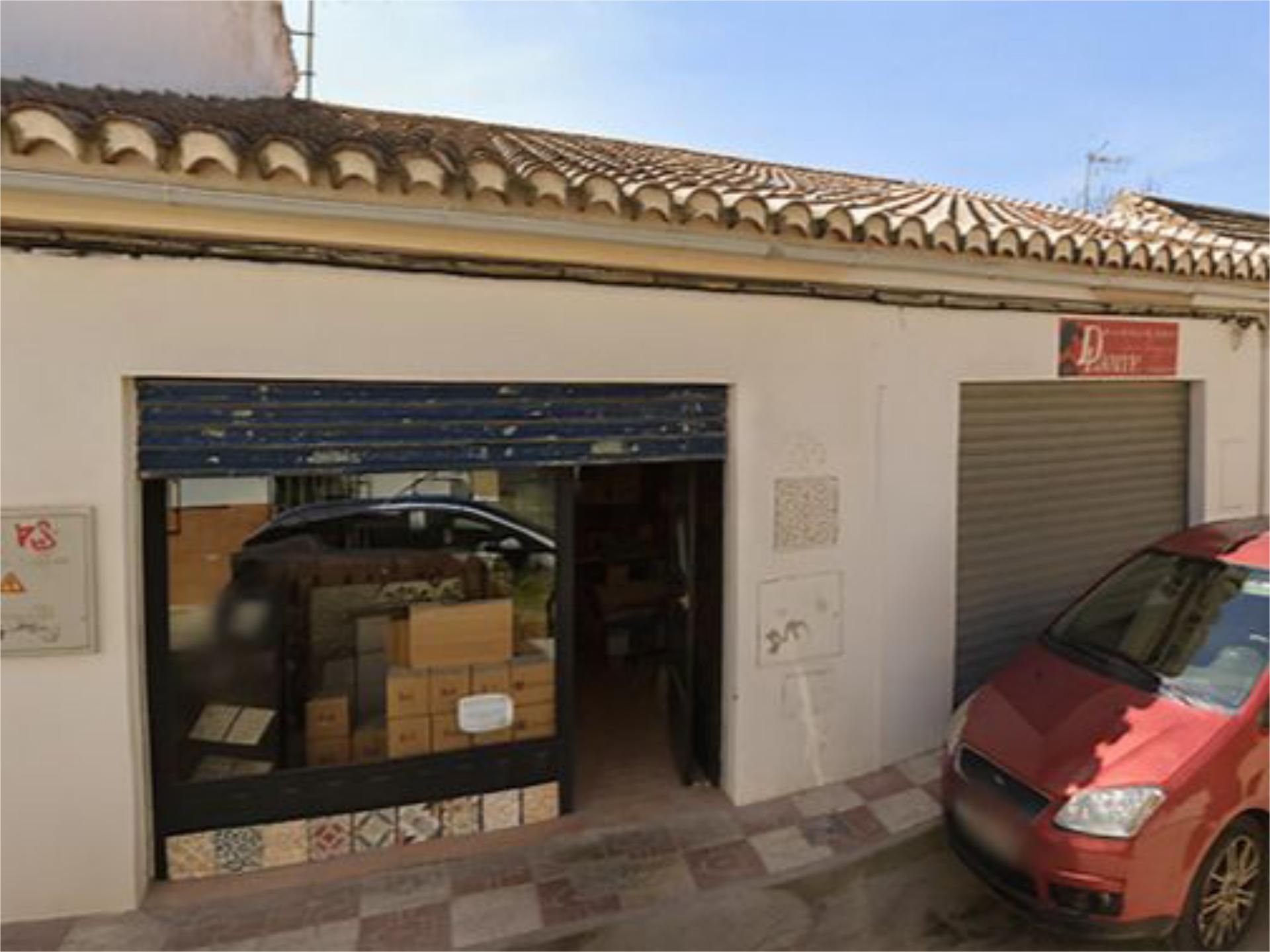 Planta baja for sale in Vegas del Genil