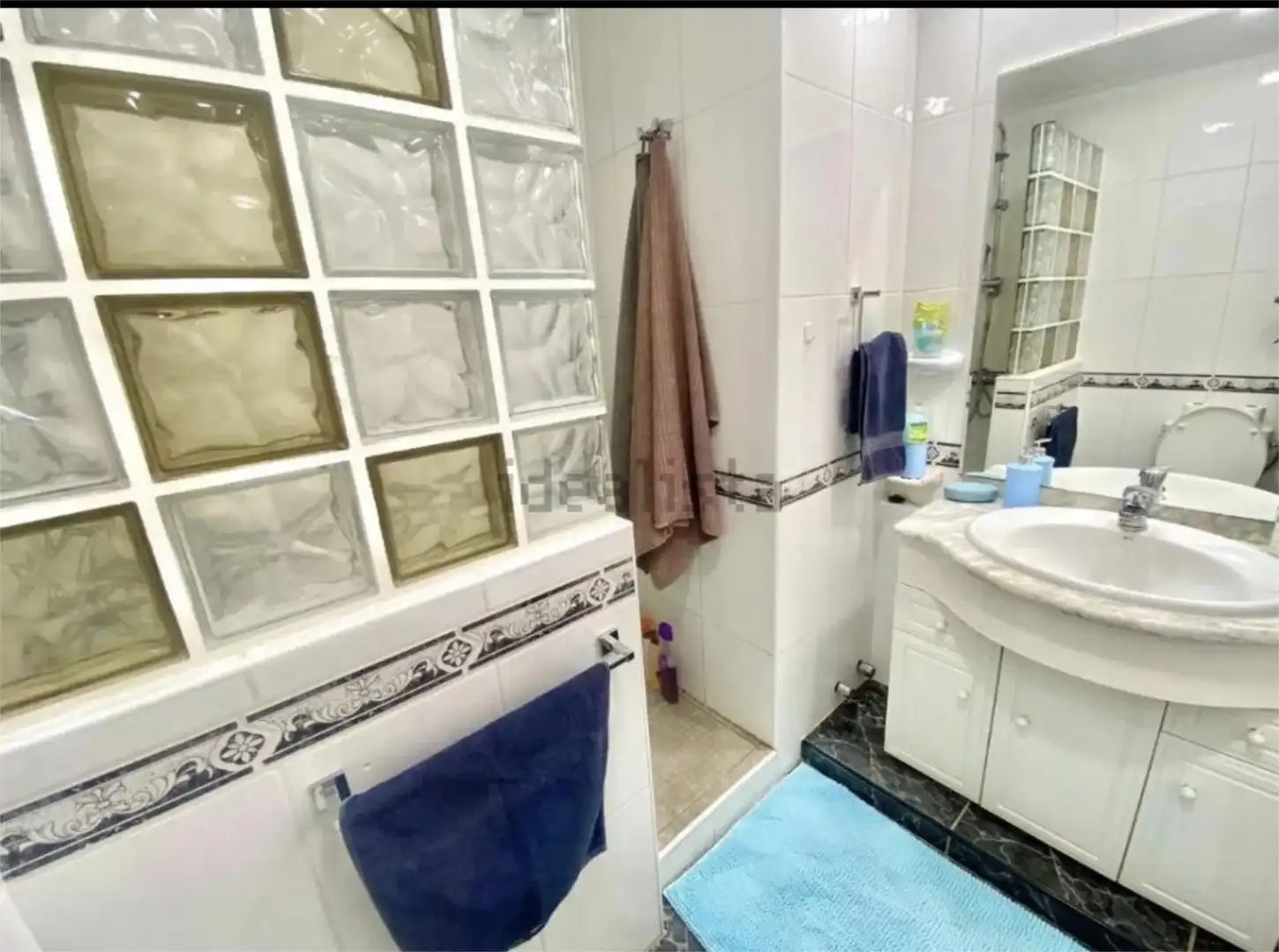 Apartamento en venta en Avenida J.m. Galván Bello, 134, Golf del Sur - Amarilla Golf Baño de Apartamento en venta en San Miguel de Abona con Terraza, Piscina y Balcón