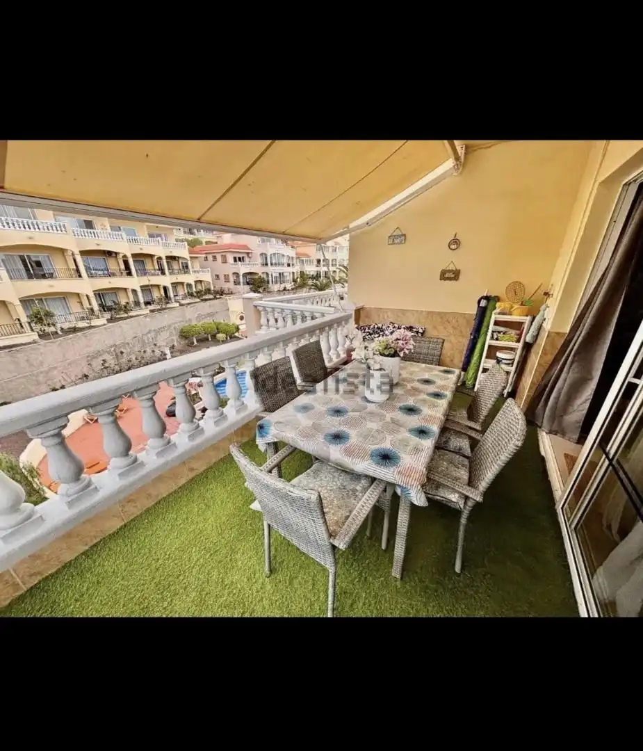 Apartamento en venta en Avenida J.m. Galván Bello, 134, Golf del Sur - Amarilla Golf Terraza de Apartamento en venta en San Miguel de Abona con Terraza, Piscina y Balcón