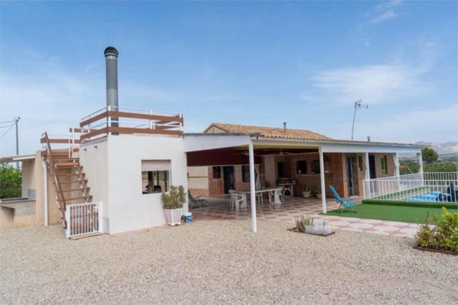 Single-family semi-detached for sale in Montepinar - La Aparecida - Raiguero Exterior view of Single-family semi-detached for sale in Orihuela with Terrace and Swimming Pool