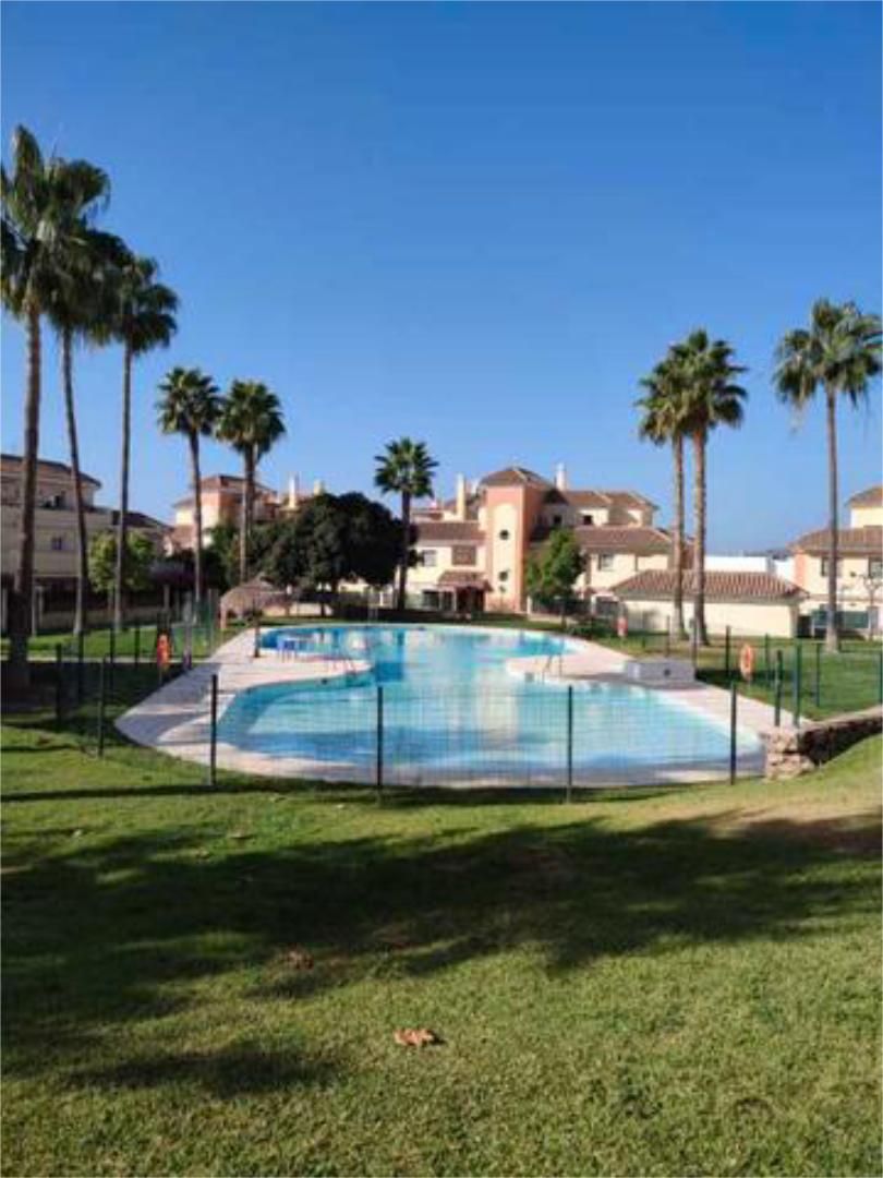 Flat for sale in Caleta de Vélez Swimming pool of Flat for sale in Vélez-Málaga with Heating, Private garden and Terrace