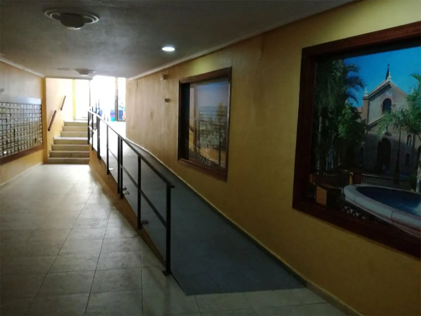 Piso en venta en Calle Joven Pura, 10, Antonio Machado Piso en venta en Torrevieja con Calefacción, Piscina y Amueblado