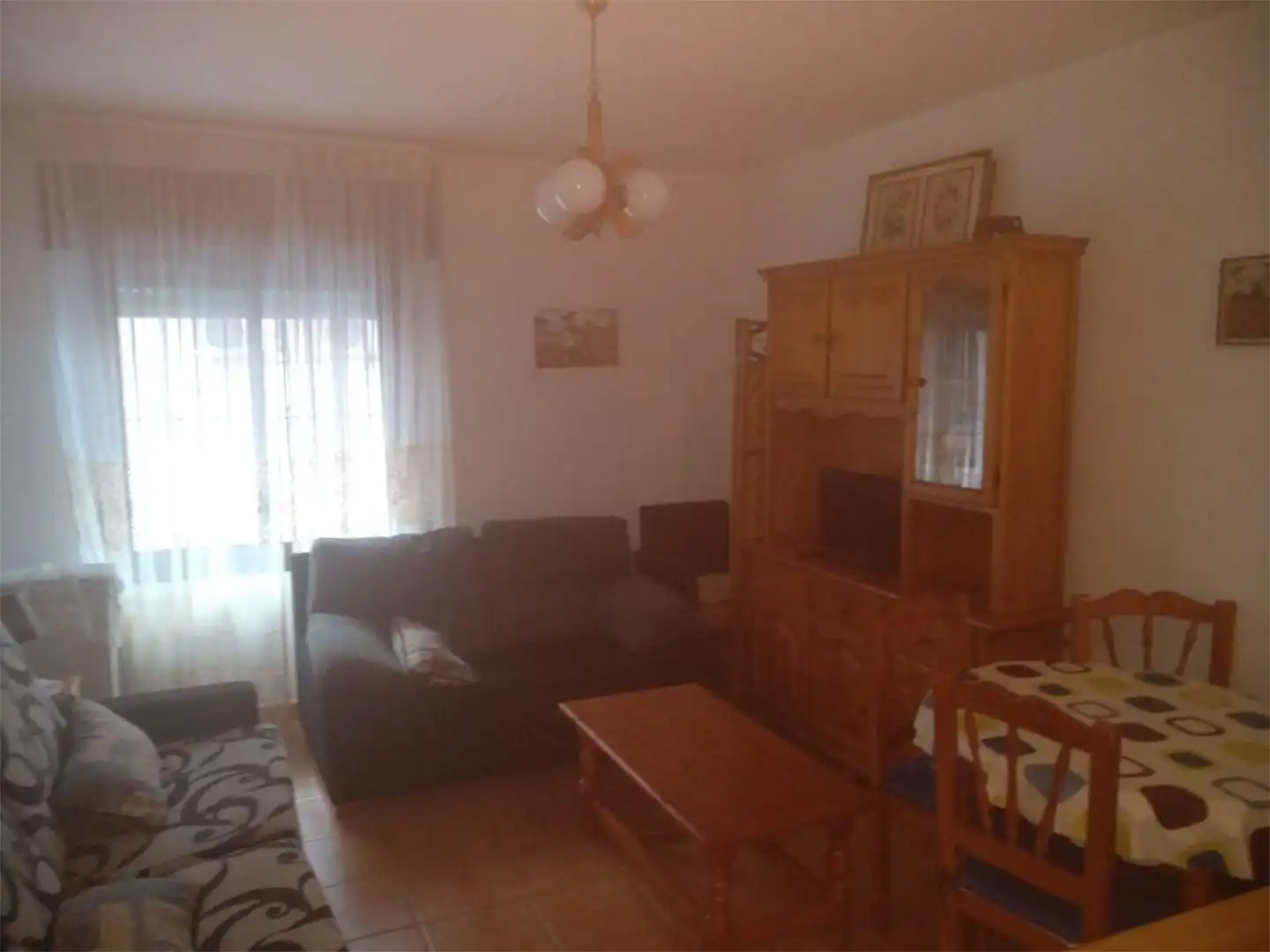 Piso en venta en Calle Joven Pura, 10, Antonio Machado Sala de estar de Piso en venta en Torrevieja con Calefacción, Piscina y Amueblado