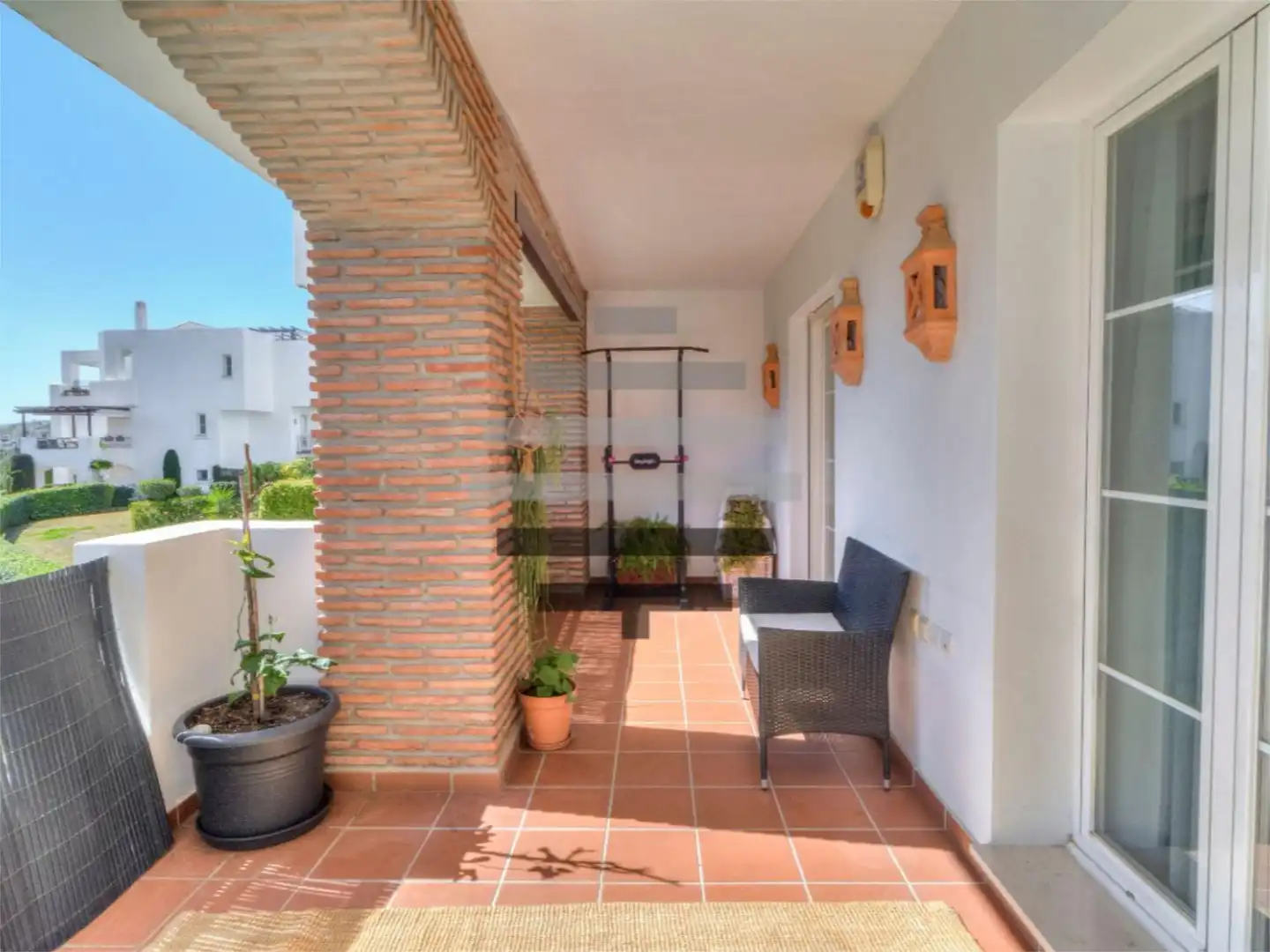 Wohnung zum Verkauf in Urbanizacion Los Aguilares, 1, Los Arqueros - Puerto del Almendro Terrasse von Wohnung zum Verkauf in Benahavís mit Klimaanlage, Terrasse und Schwimmbad