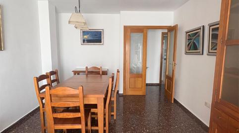 Foto 2 de Pis de lloguer a Carrer de Dolores Ibárruri, 8