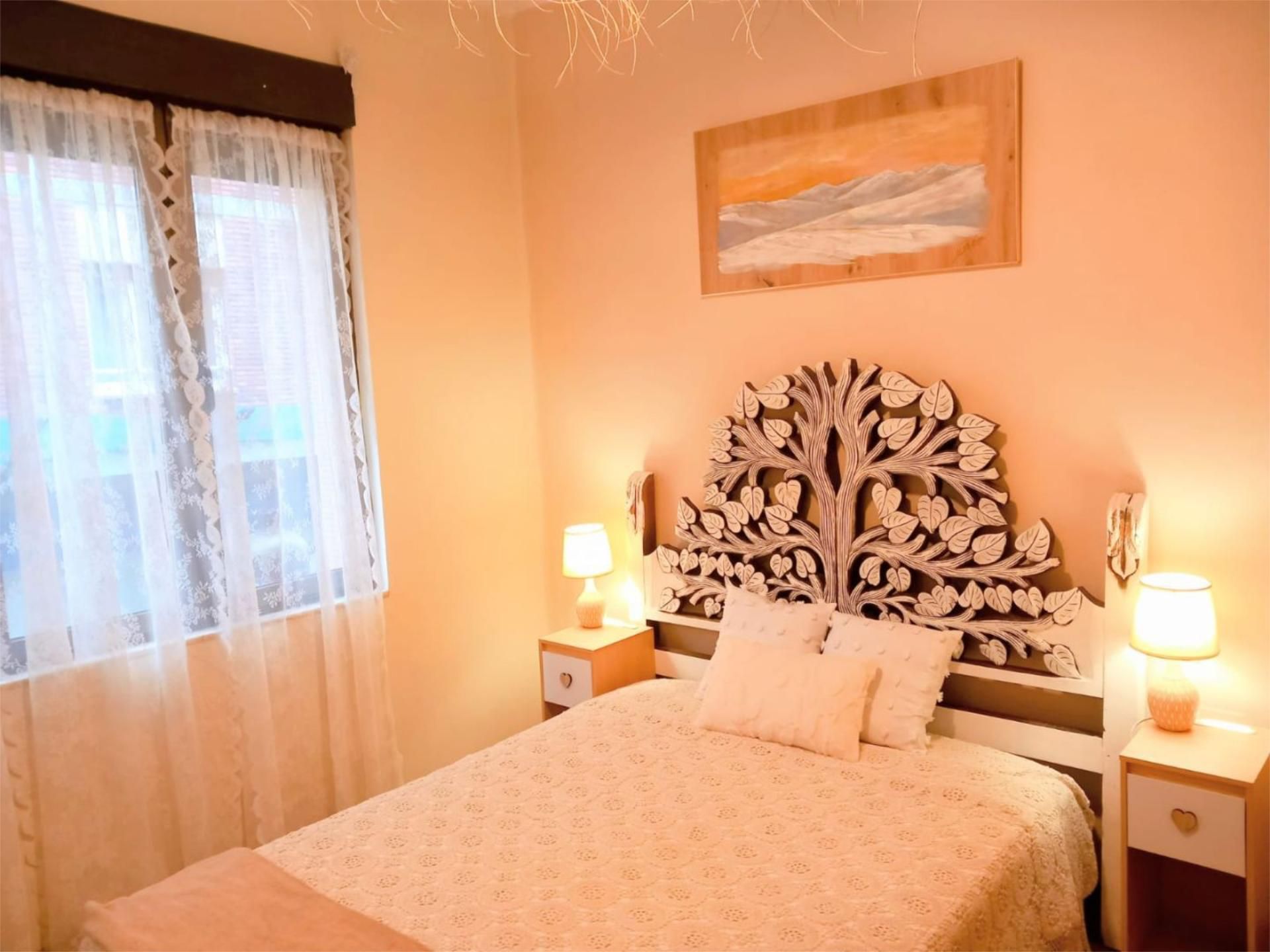 Bedroom of Flat to rent in Langreo  with Heating, Parquet flooring and Furnished