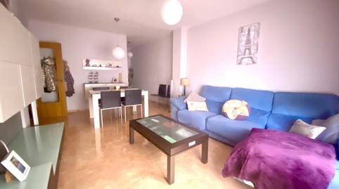 Foto 2 de Piso en venta en Avenida 9 de Octubre, 7, Alginet, Valencia