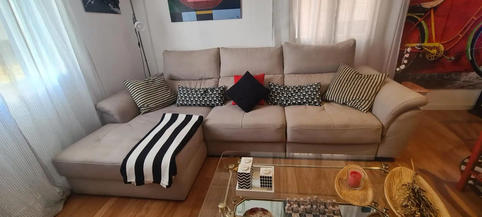 Piso en venta en Calle Francisco Cantera, 13, Centro Sala de estar de Piso en venta en Miranda de Ebro con Calefacción, Parquet y Amueblado