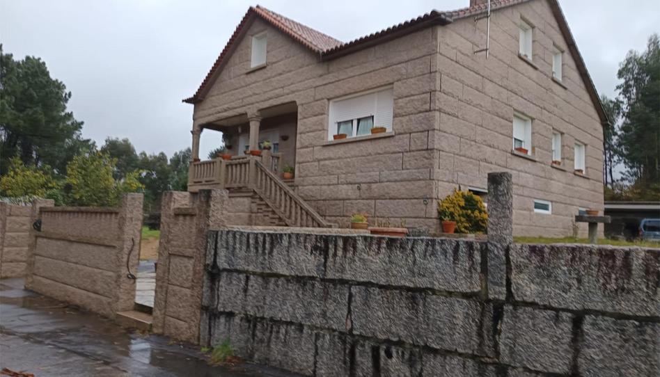 Casa o chalet en venta en Rúa Picoña, 1, Ribadumia, Pontevedra - imagen 1 Foto 1 de Casa o chalet en venta en Rúa Picoña, 1, Ribadumia, Pontevedra