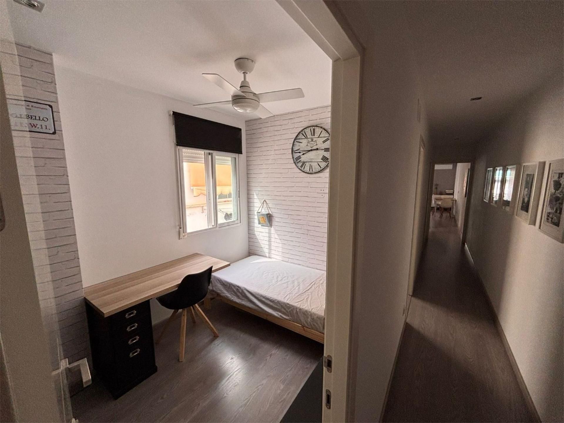 Flat to share in Calle Bautista Aznar, 30, Centro