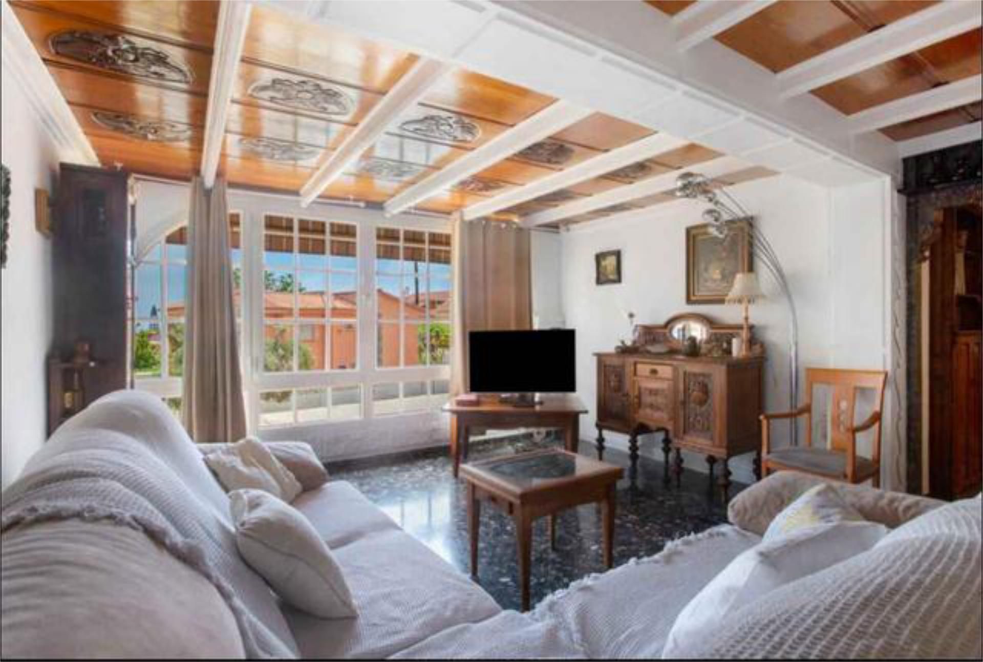 Sala de estar de Piso de alquiler en Torremolinos con Terraza y Piscina