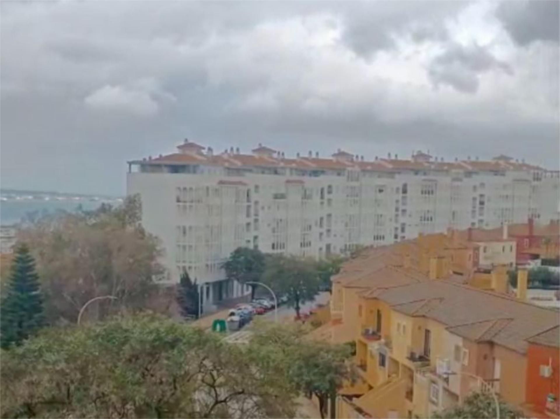 Exterior view of Flat for sale in Algeciras  with Terrace, Storage room and Swimming Pool