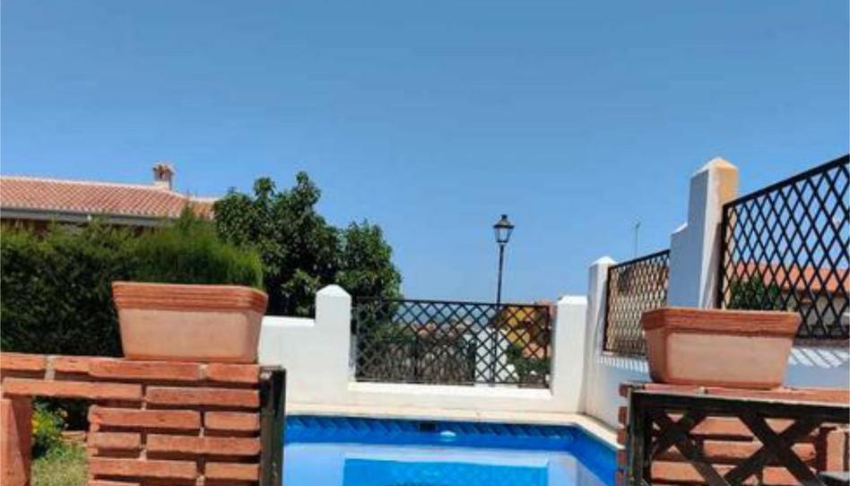 Casa adosada de lloguer a Manantiales - Lagar - Cortijo, Alhaurín de la Torre - imatge 1 Foto 1 de Casa adosada de lloguer a Manantiales - Lagar - Cortijo, Alhaurín de la Torre