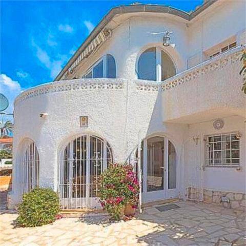 Piso en Alquiler en Cala Advocat - Baladrar