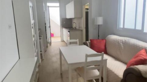 Foto 2 de Piso de alquiler en Avenida Escultora Miss Whitney, 20, Reina Victoria - Matadero,  Huelva Capital