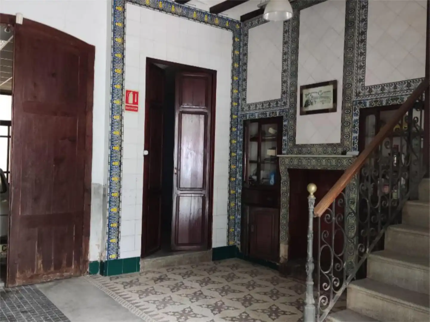 Einfamilien-Reihenhaus zum Verkauf in Algemesí mit Terrasse und Balkon