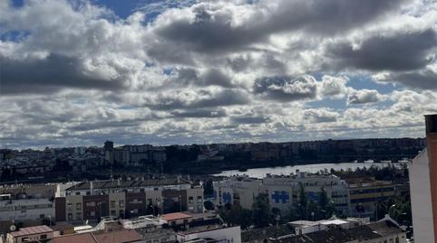 Photo 2 of Flat to rent in Argüello Carvajal Teologo Siglo XVII, 4