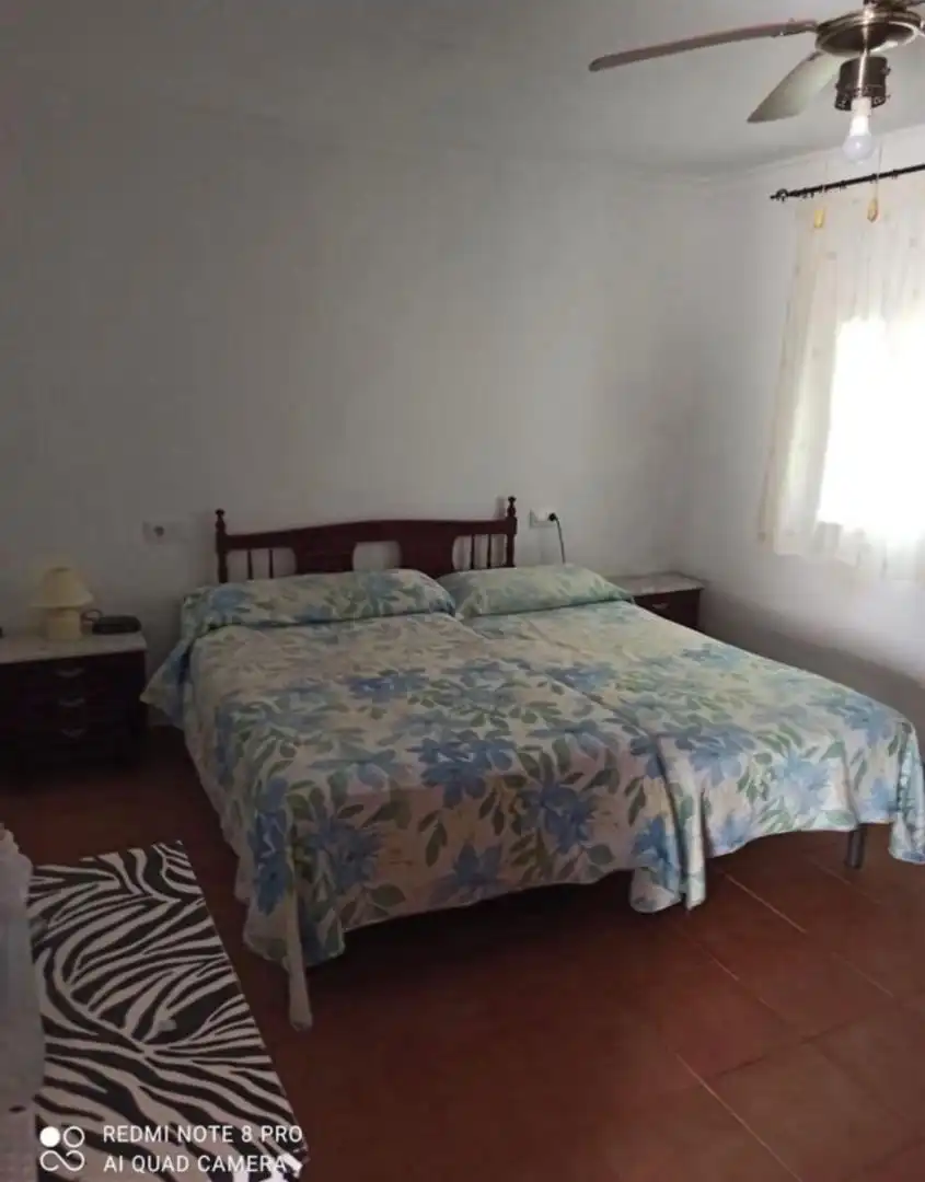 Casa o xalet en venda a CP-246, 113, Fuente Palmera Dormitori de Casa o xalet en venda en Fuente Palmera amb Aire condicionat, Calefacció i Jardí privat