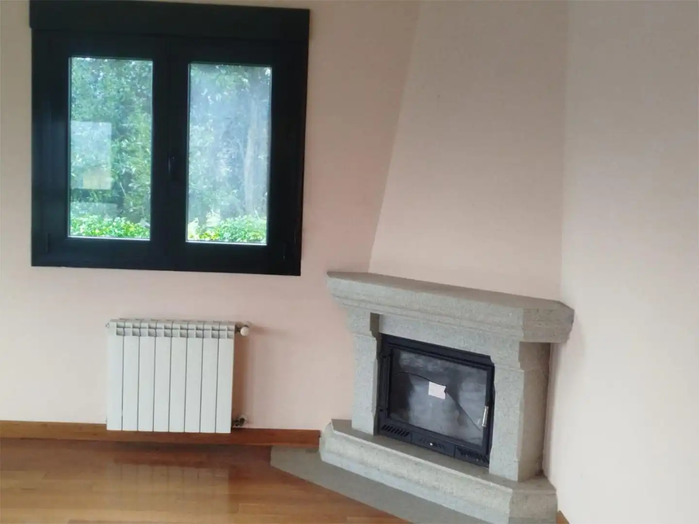 Finca rústica en venta en Camiño de Fontao, 22, Parroquias del Oeste Sala de estar de Finca rústica en venta en Lugo Capital con Terraza y Balcón