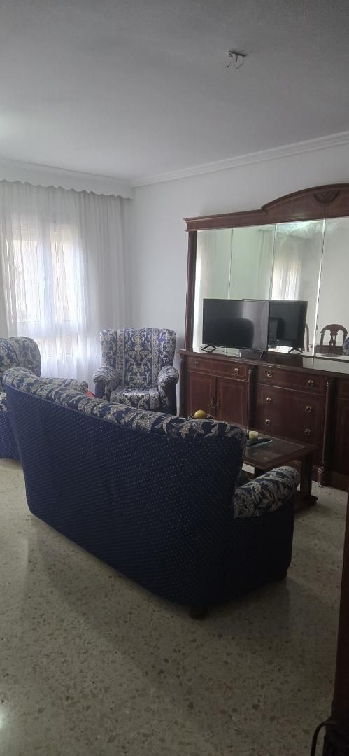 Flat to rent in Paseo Victoria Eugenia, 17, Pescadores - Saladillo