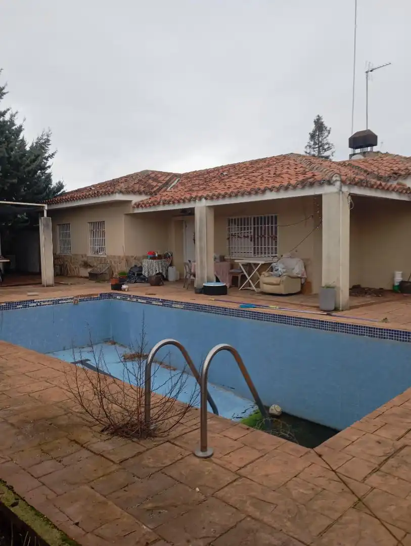 Piscina de Casa o chalet en venta en Sevilla la Nueva con Aire acondicionado, Terraza y Piscina