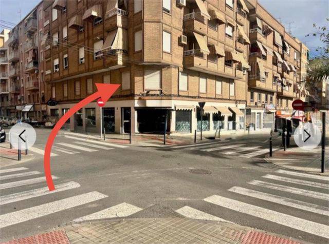 Local comercial en Alquiler en Carrús Este