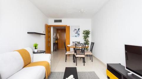 Flat to rent in Los Llanos - El Cabo, Santa Cruz de Tenerife Capital - image 2 Photo 2 of Flat to rent in Los Llanos - El Cabo, Santa Cruz de Tenerife Capital