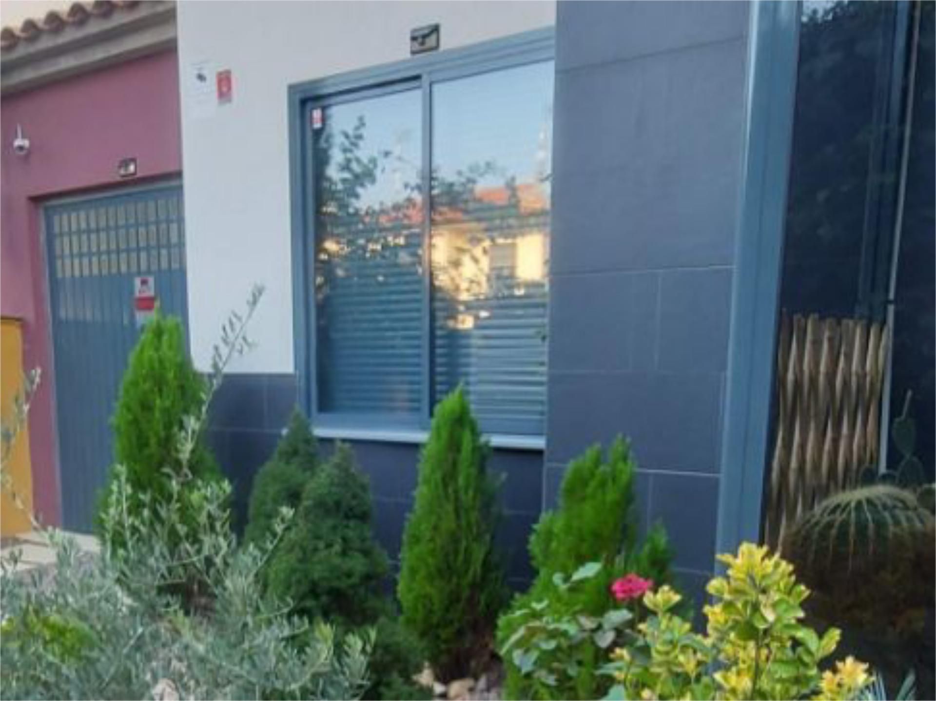 Exterior view of Single-family semi-detached for sale in Chinchilla de Monte-Aragón  with Air Conditioner, Terrace and Swimming Pool