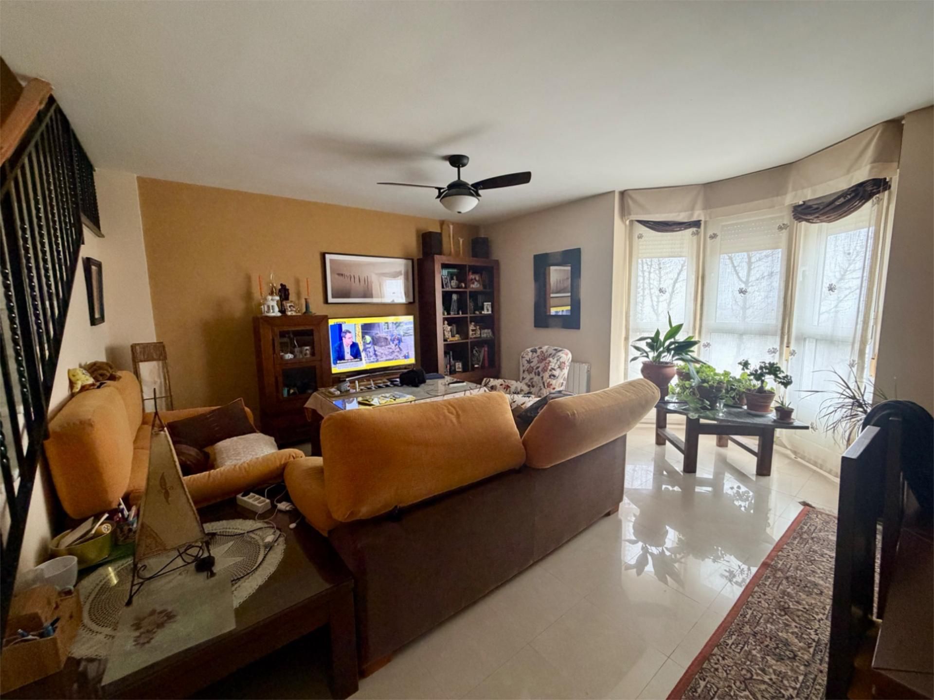 Living room of Duplex for sale in Baza  with Heating and Community parking