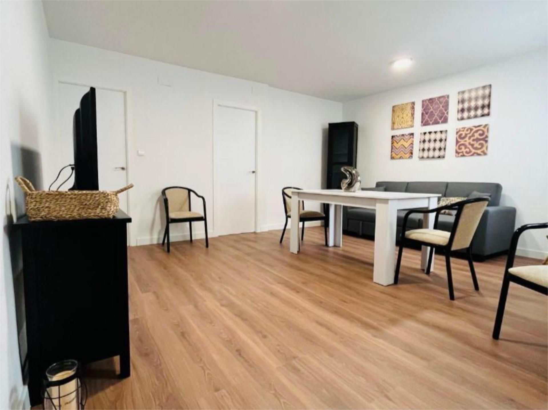 Piso de alquiler en Calle Luis Ponce de León, 17, Huerta de la Reina - Trassierra