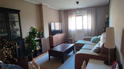 Foto 4 de Pis en venda a Calle Rafael Alberti, 13