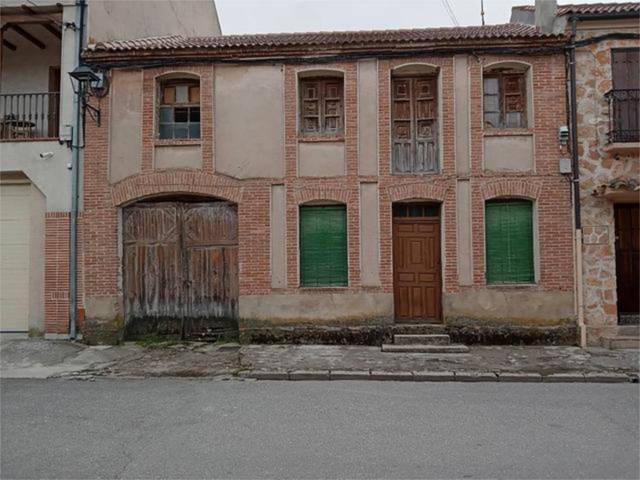 Casa-chalet en Venta en Navalmanzano