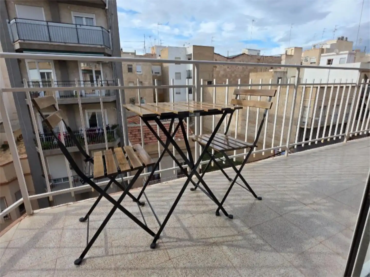 Room in Carrer Capità Gaspar Ortiz, 85, Reina Victoria - Miguel Hernández Balcony of Flat for share in Elche / Elx with Furnished and Balcony